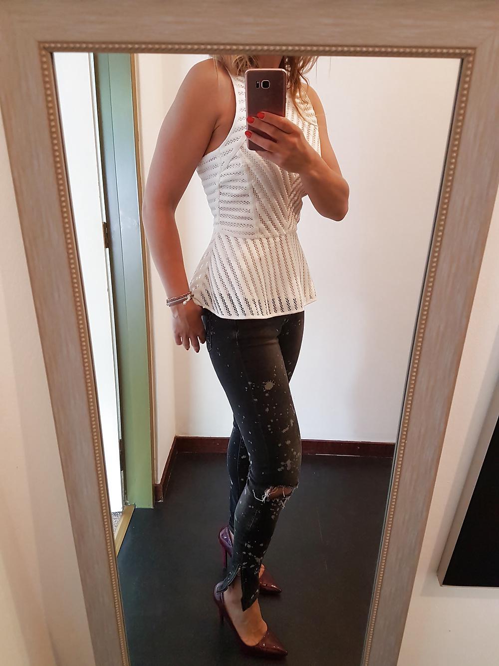 34andstillhot uit Zuid-Holland,Nederland